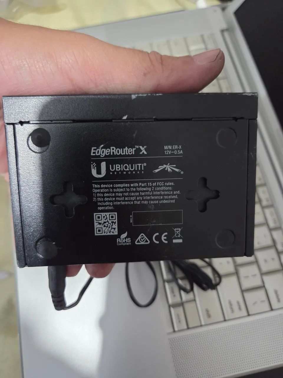 Roteador Ubiquiti EdgeRouter X (ER-X) Gigabit