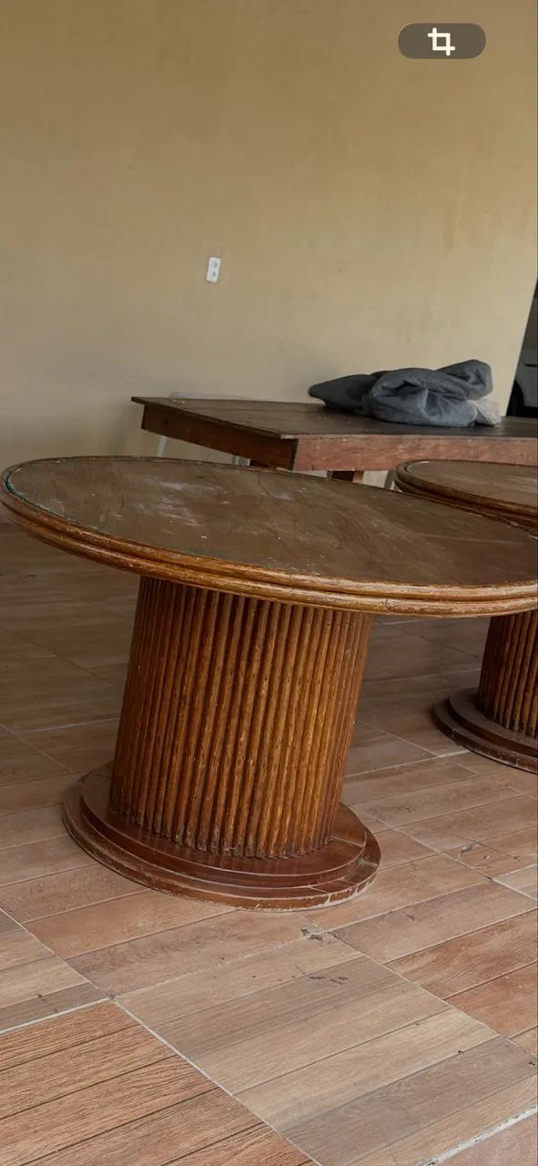 Mesa em madeira 