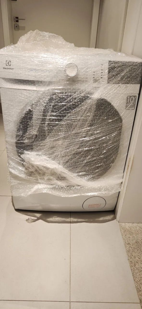 Maquina Lava e Seca Electrolux