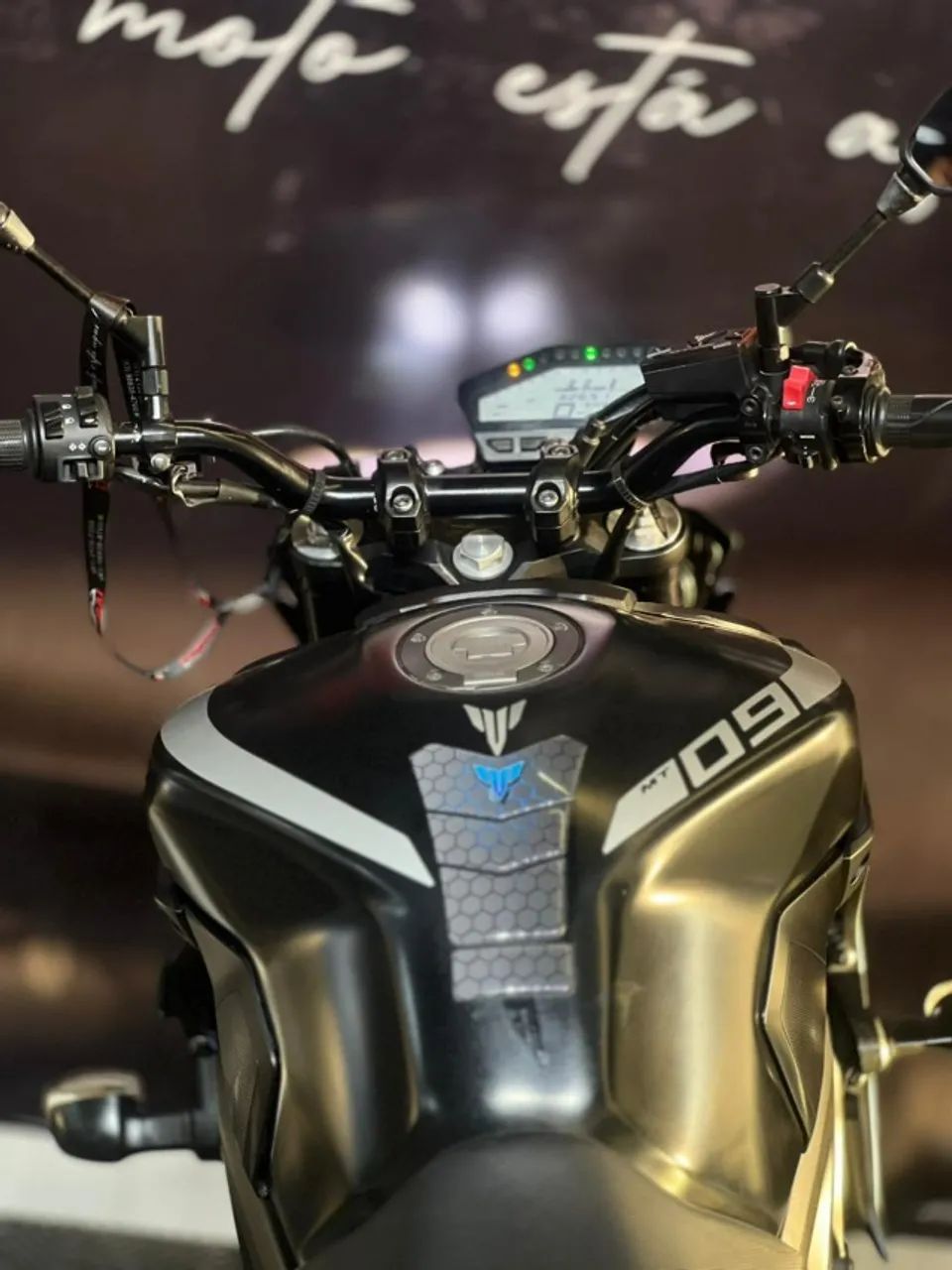 YAMAHA MT 09 2021  - Foto 3