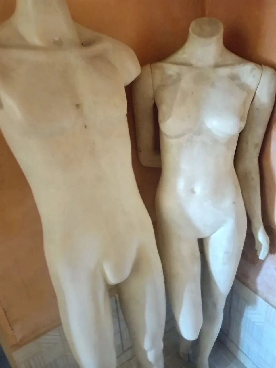 Vendo manequins à partir de 20 reais  - Foto 2