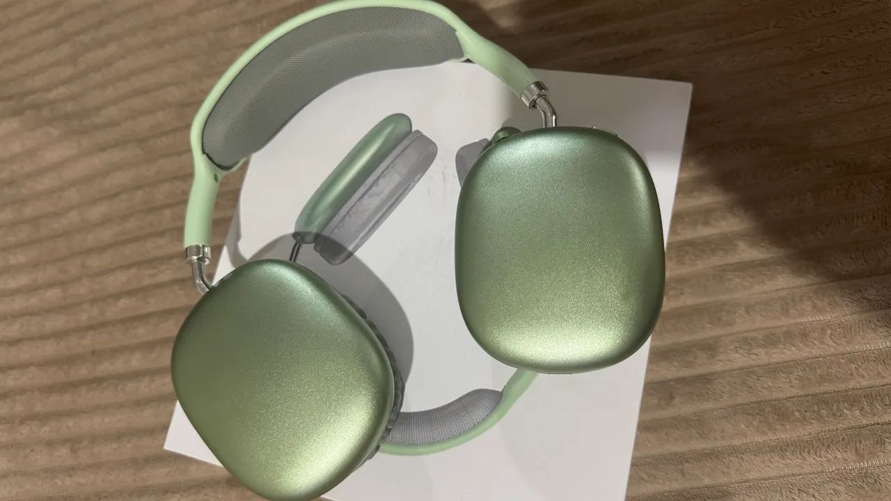 AirPods Max (Lightning)オリーブグリーン Apple AirPods Max - Acessórios de Celular - Centro, Balneário
