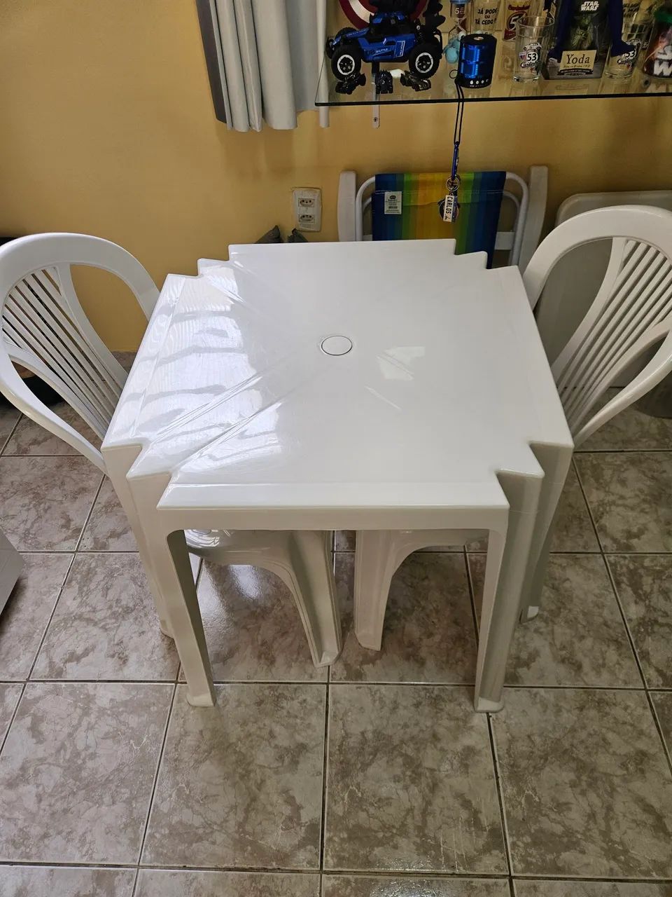 Mesa com duas cadeiras Tramontina! 