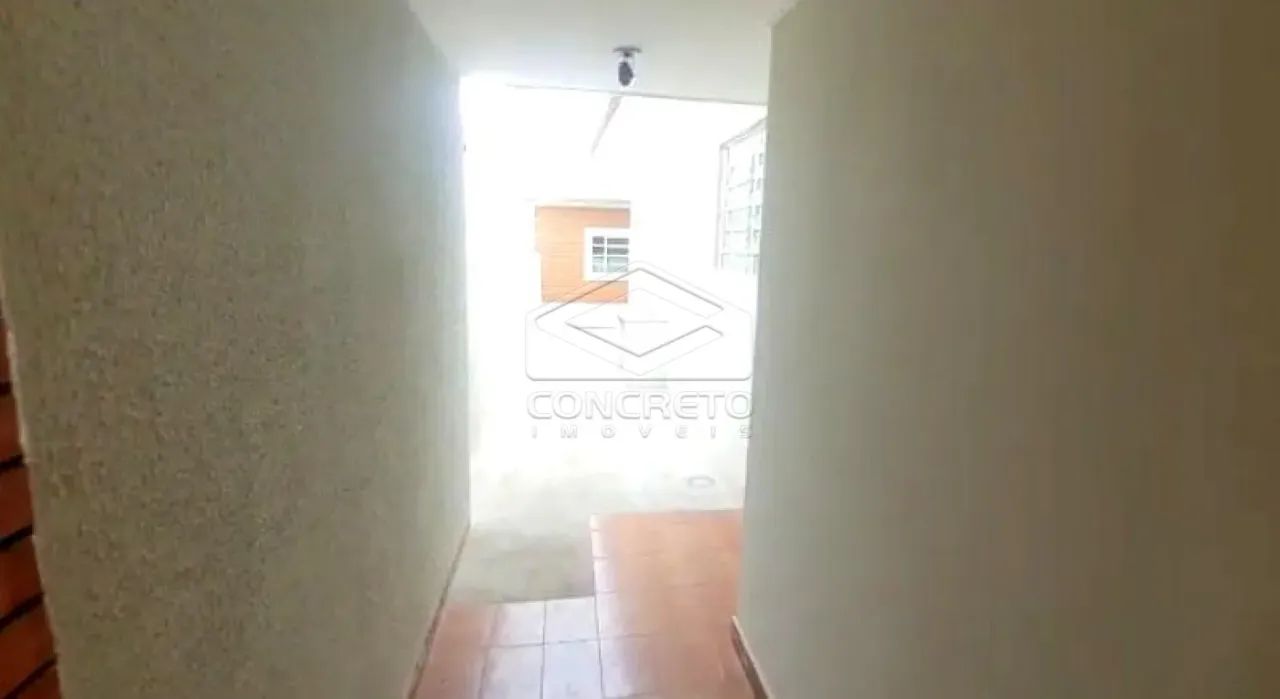 Casa com edícula! Excelente oportunidade para MORAR ou INVESTIR! - Foto 2