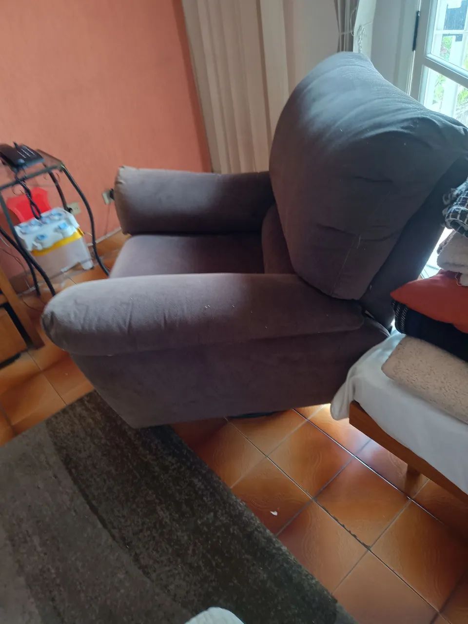 Poltrona giratoria reclinável  - Foto 3