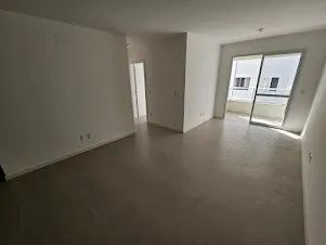 Apartamento em Pedra Branca, 2 quartos com garagem