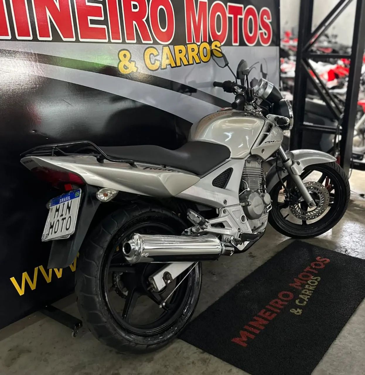 CBX 250 TWISTER - Foto 3