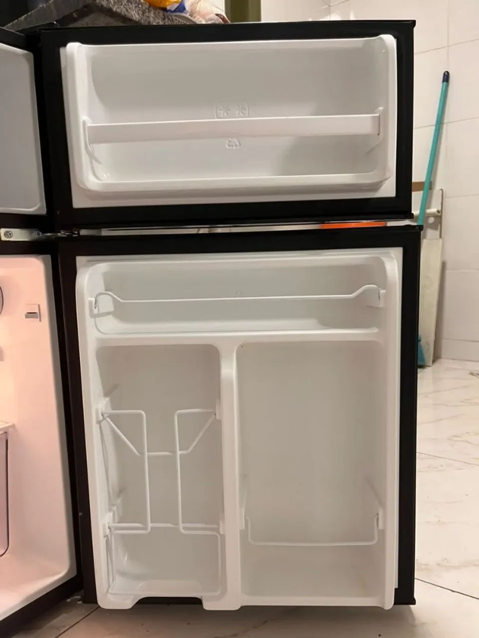 FRIGOBAR DUPLEX EOS 88L - Foto 5