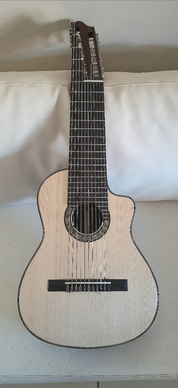 Violão 11 cordas luthier Anderson Rabelo 