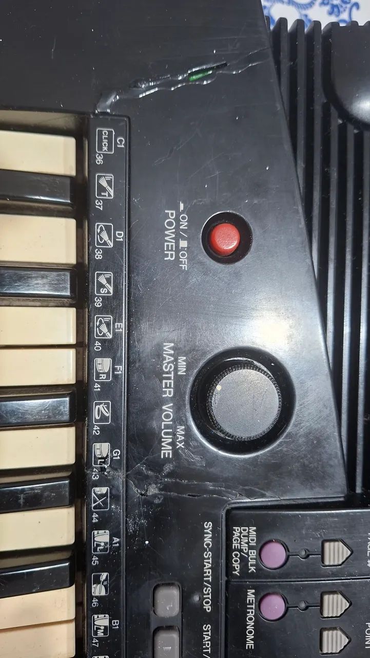 Teclado Yamaha PSR510  - Foto 3
