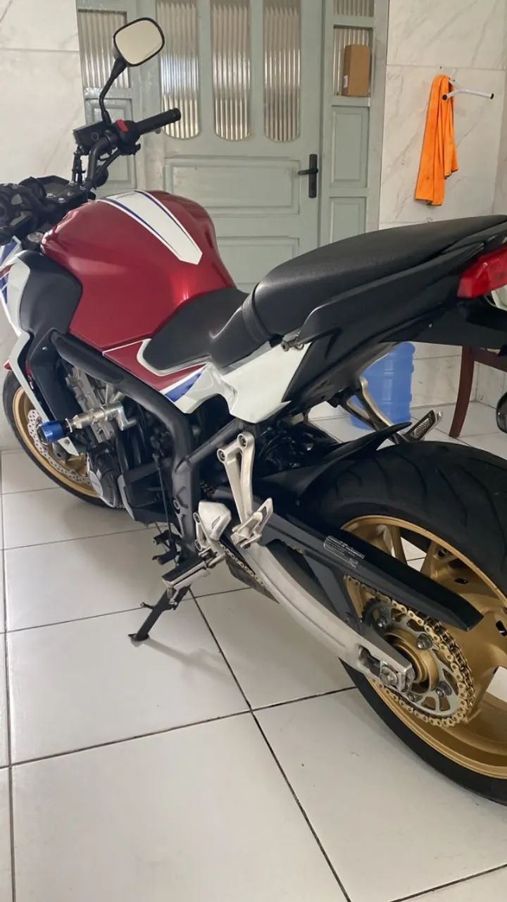 CB650f  - Foto 3