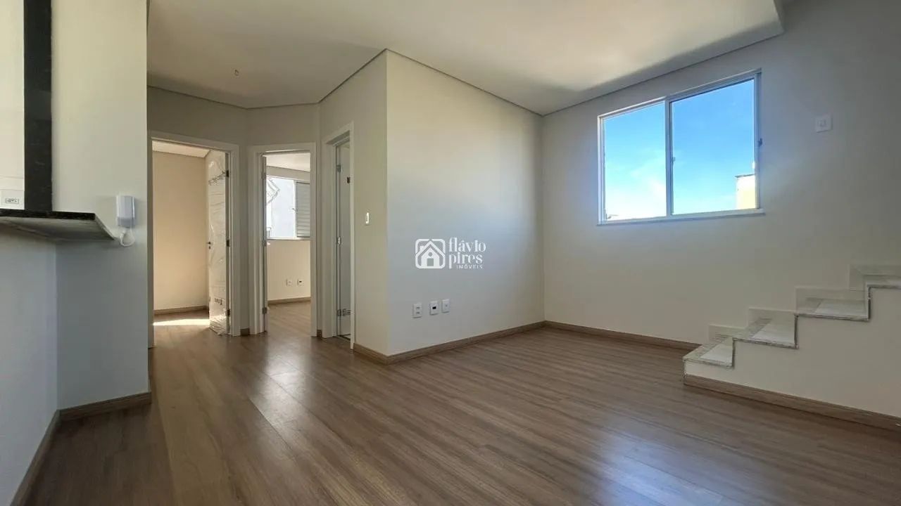 COBERTURA À VENDA NO CABRAL - TORRE ÚNICA COM ELEVADOR - Foto 3