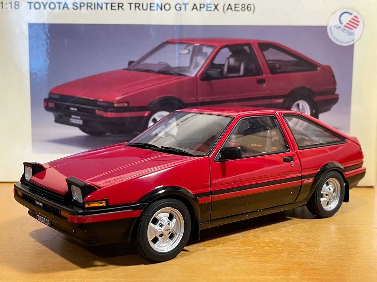 Miniatura de Coleção 1:18 - AUTOart Toyota Sprinter Trueno GT ÁPEX