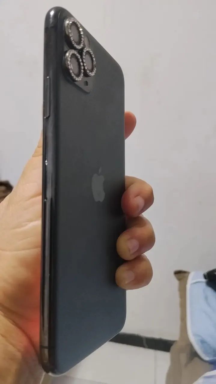 iPhone 11 Pro Max  - Foto 2