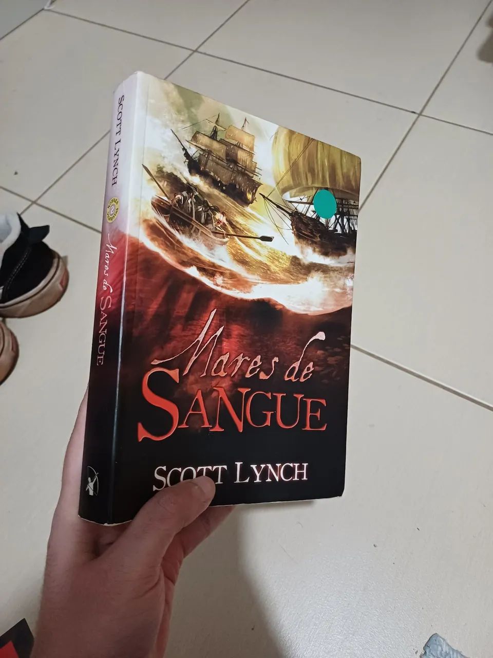 Mares de sangue locke lamora livro 2 raro - Foto 2