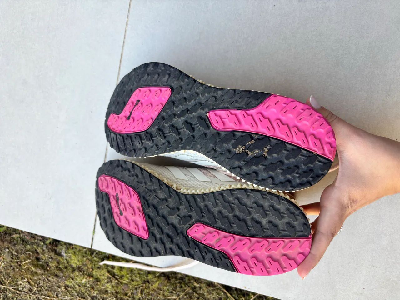 Tênis Adidas