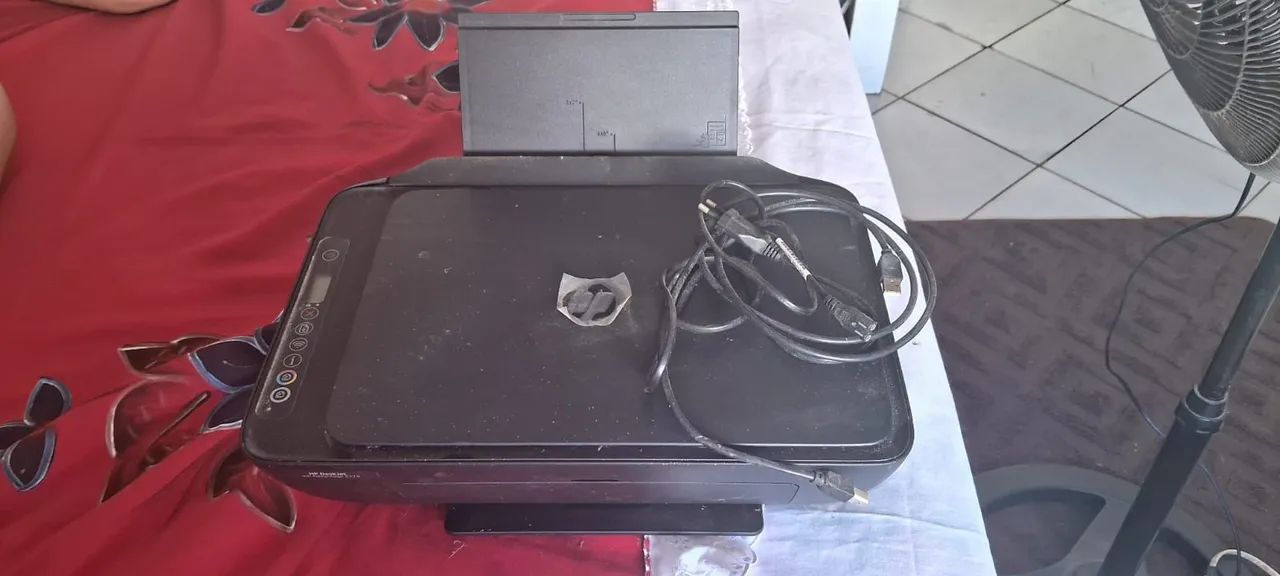 HP Deskjet ink advantage 2700