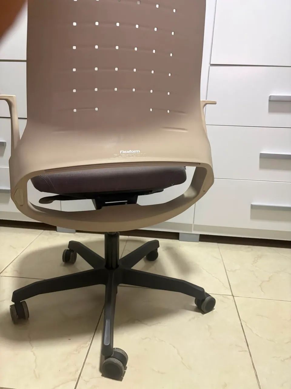 Cadeira de Escritório Flexform - Foto 2