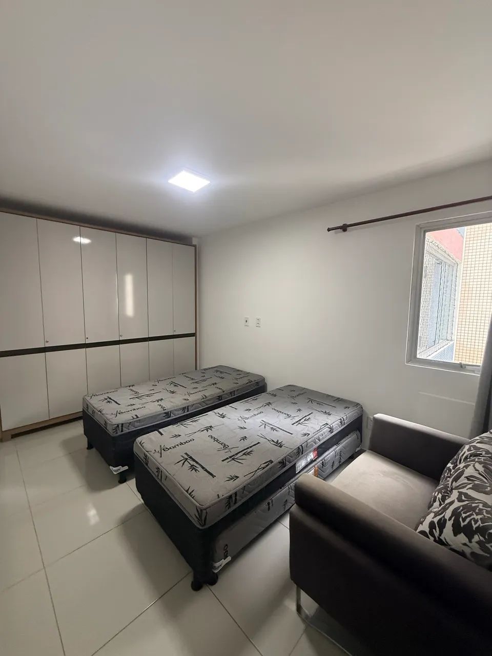 Apartamento Ponta Verde 1 quadra da praia 130m - Foto 2