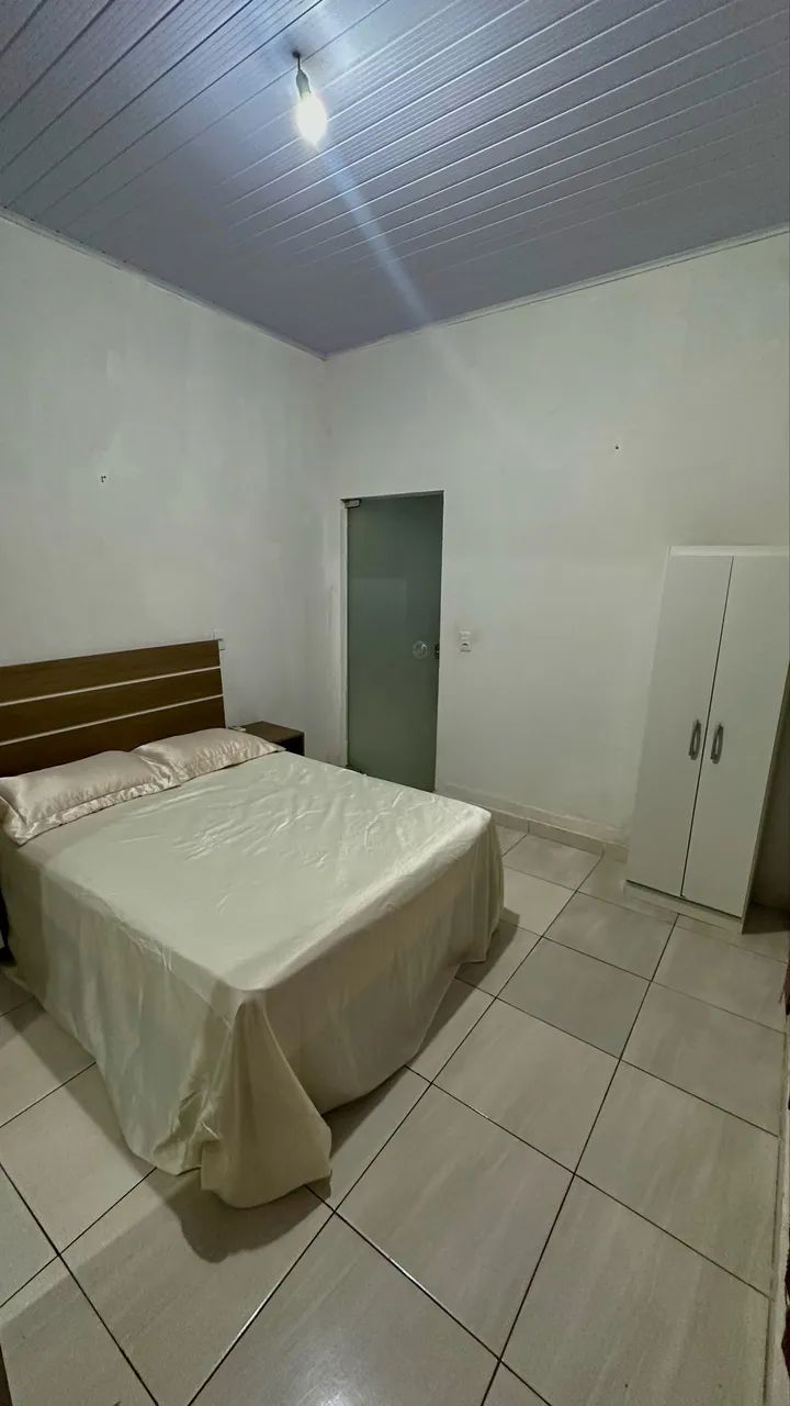 Alugo quarto para show Henrique e Juliano 
