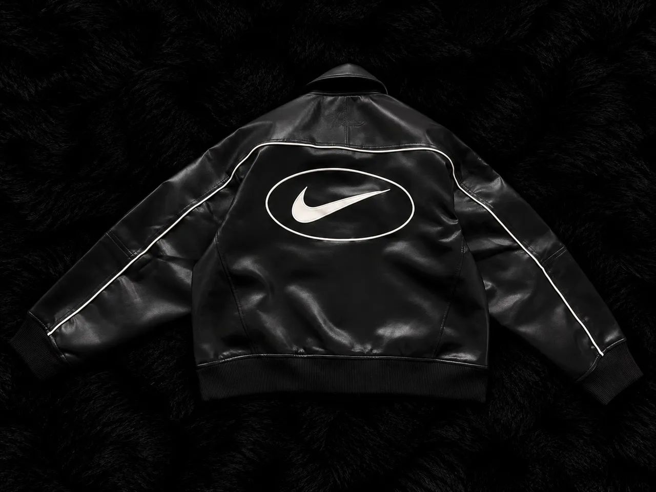 Jaqueta Supreme x Nike - Foto 2