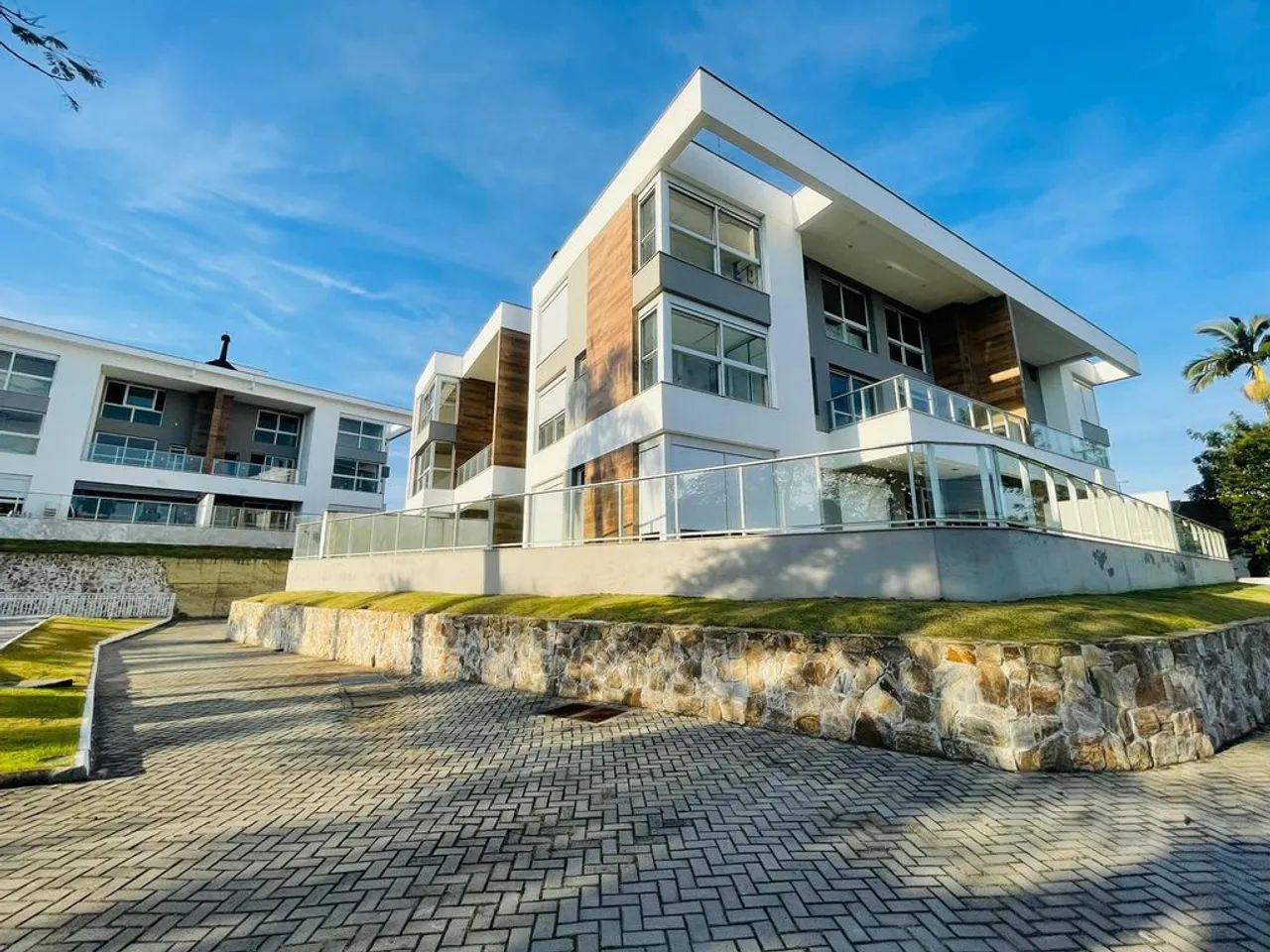 Apartamento, 3 quartos, com garagem, Cacupé, Florianópolis, SC