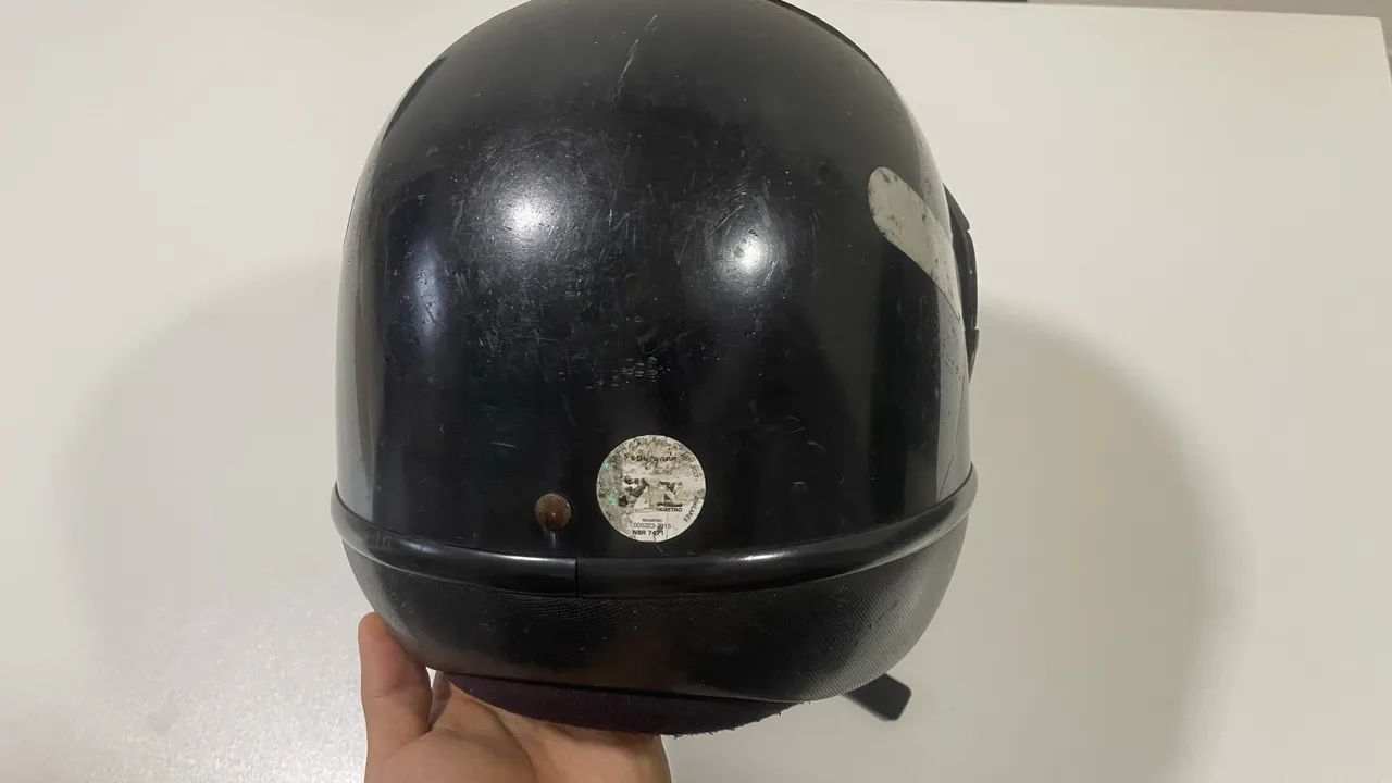 Capacete preto - Foto 4