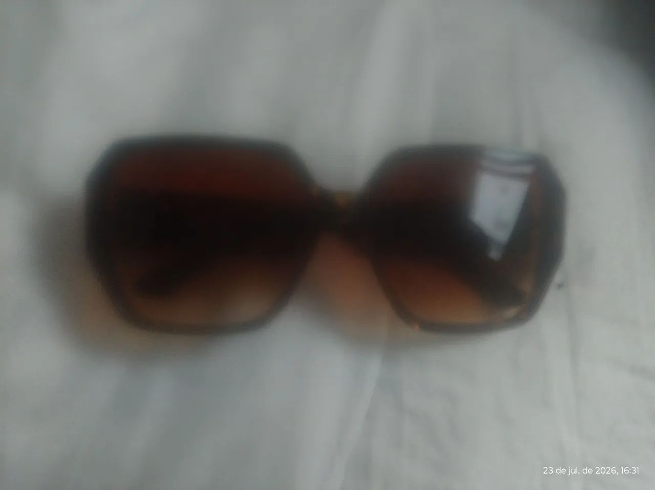 Óculos escuro feminino Chanel original 320,00 - Foto 3