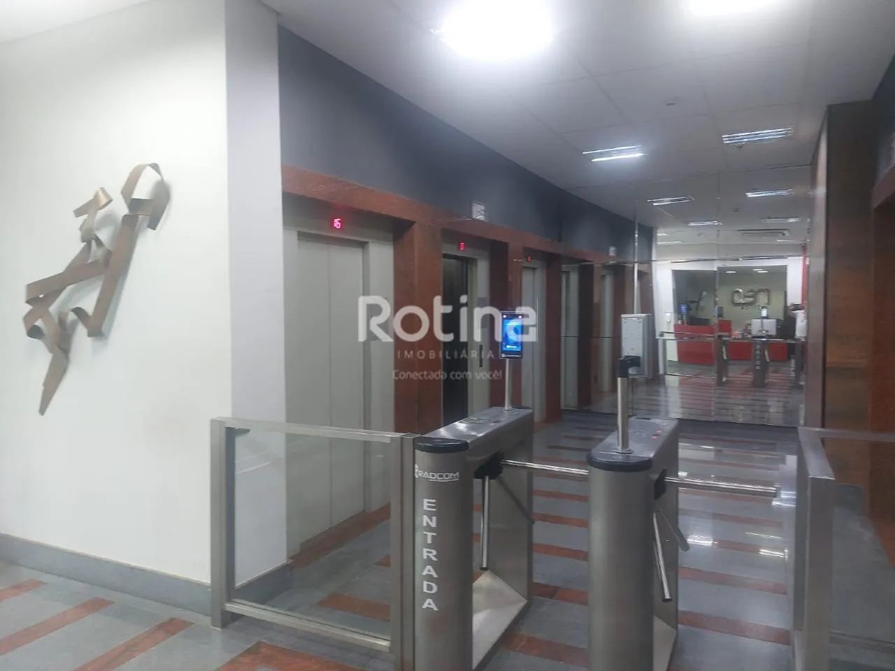 Sala para alugar, Brasil - Uberlândia/MG - Rotina Imobiliária - Foto 4