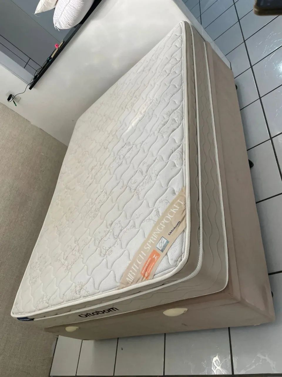 Cama Box Casal + Colchão de Casal