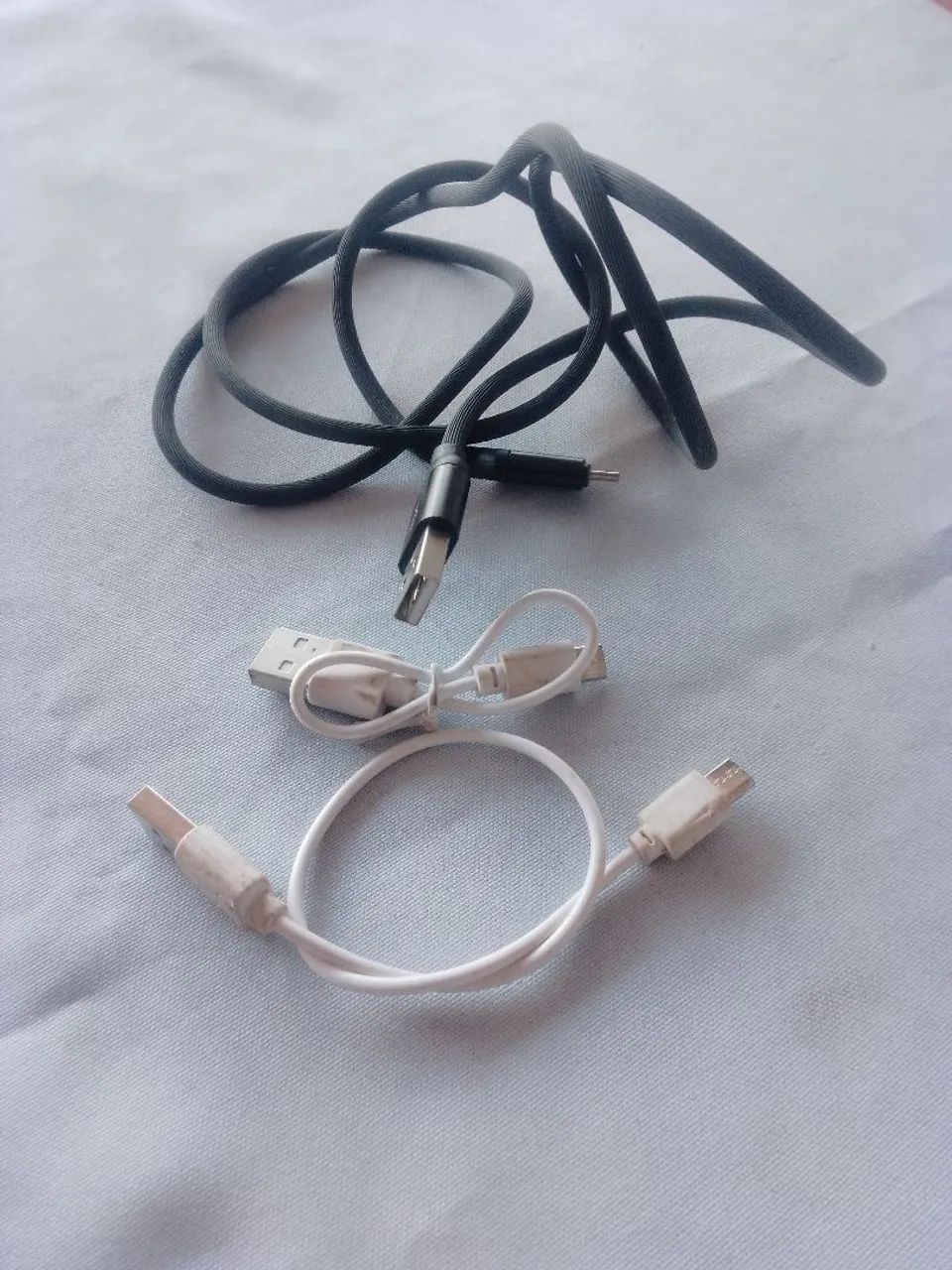Vendo.cabos.V8.c/USB.zap. *
