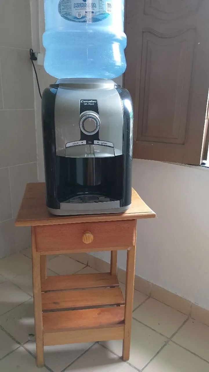 Bebedouro de mesa Esmaltec semi-novo  - Foto 2