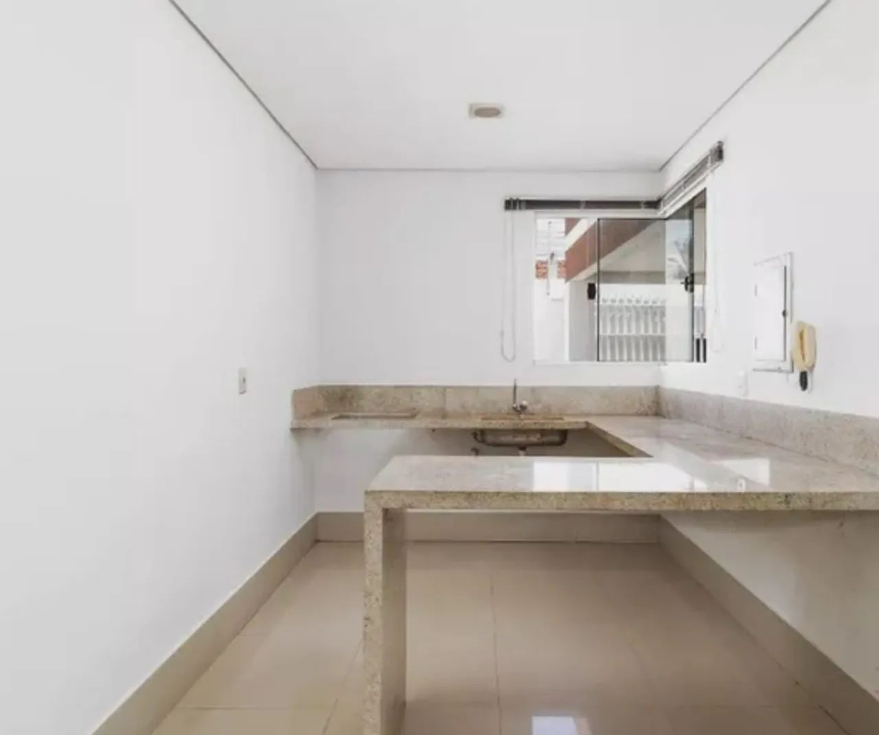 Casa no Bairro Recanto dos Pássaros - Foto 4