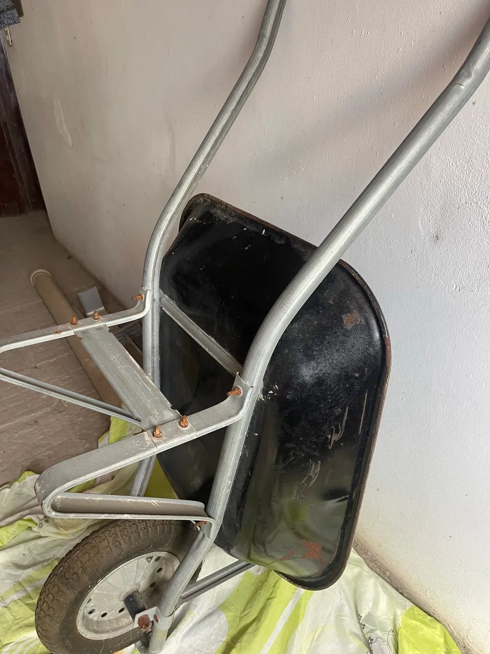 Carrinho de mão+ Pá 