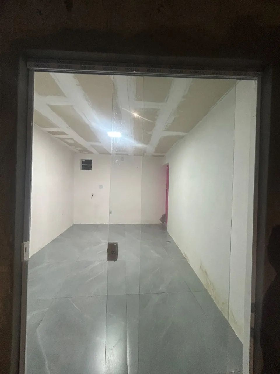 Aluga-se Ponto Comercial  - Foto 4