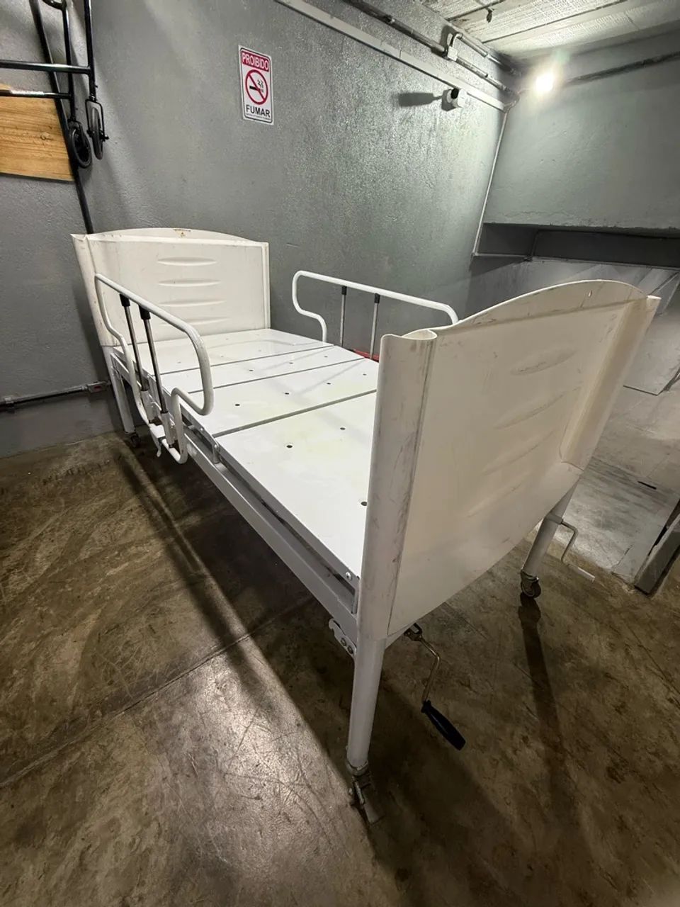 Cama hospitalar usada - Foto 2