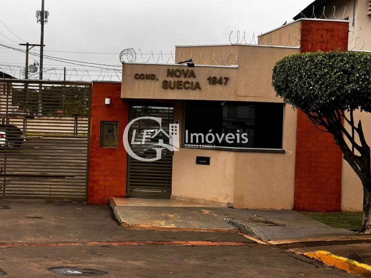 Vende-se Duplex no Tiradentes