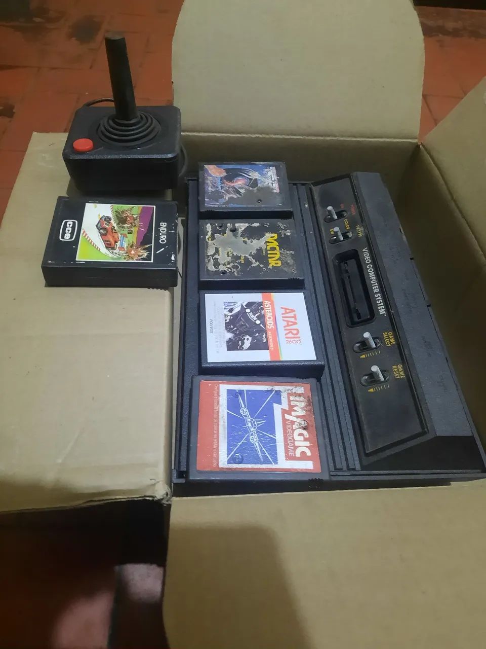Atari 2600 5 jogos e 1 controle - Foto 5