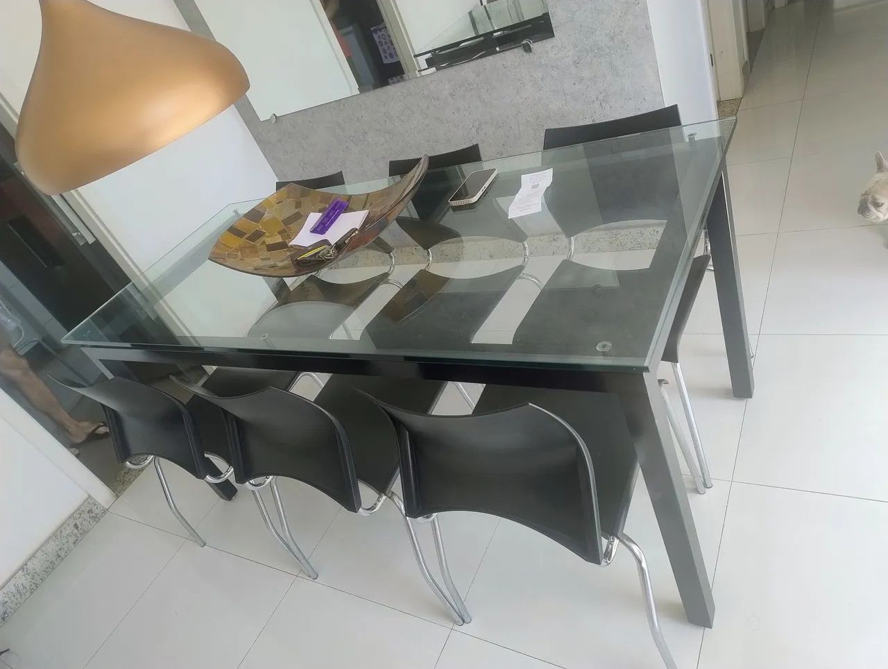 Mesa de jantar com 6 cadeiras 
