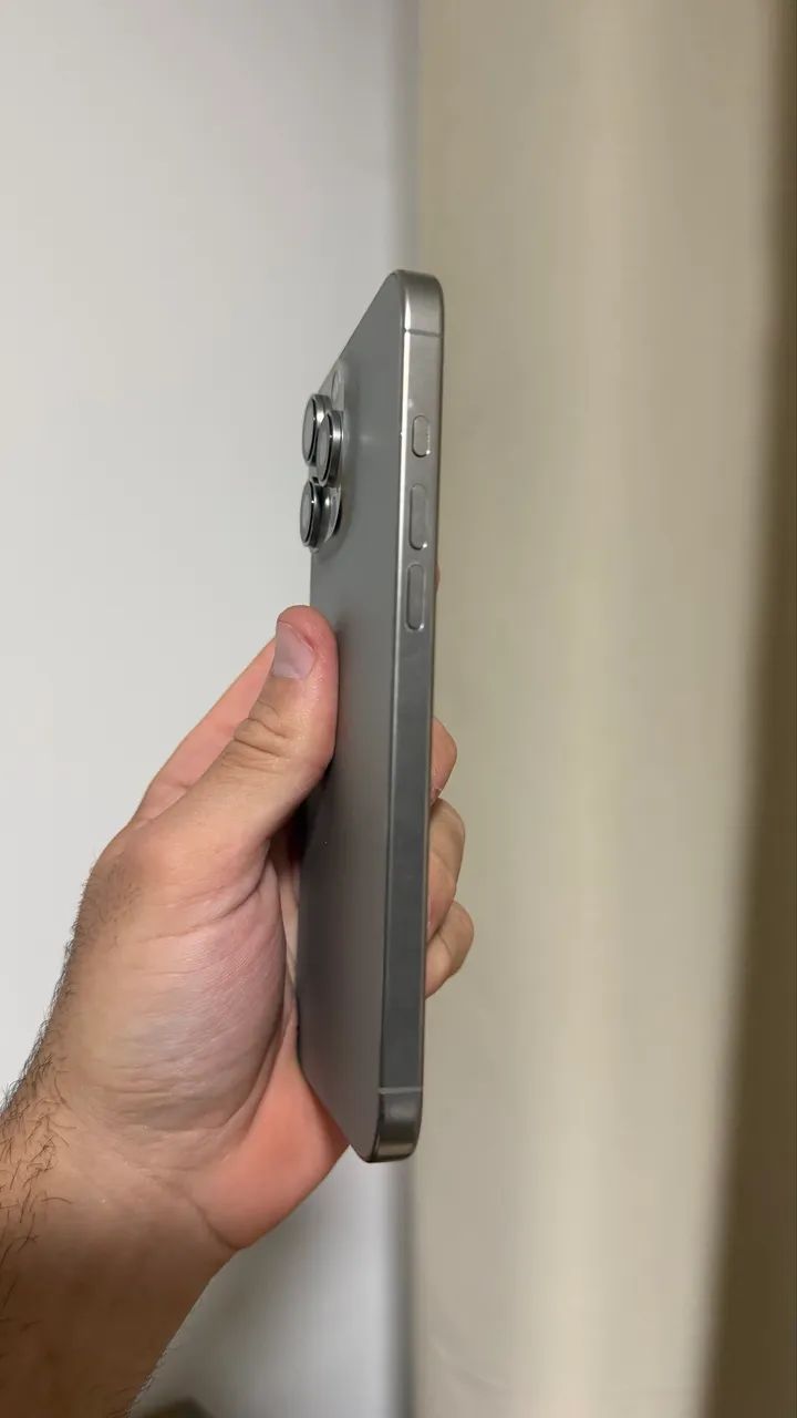 iphone 16 pro Max 256gb em ótimo estado - Foto 2