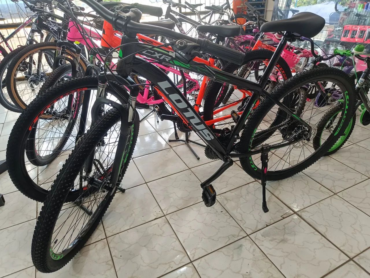 Vende-se bicicleta Lotus cxr