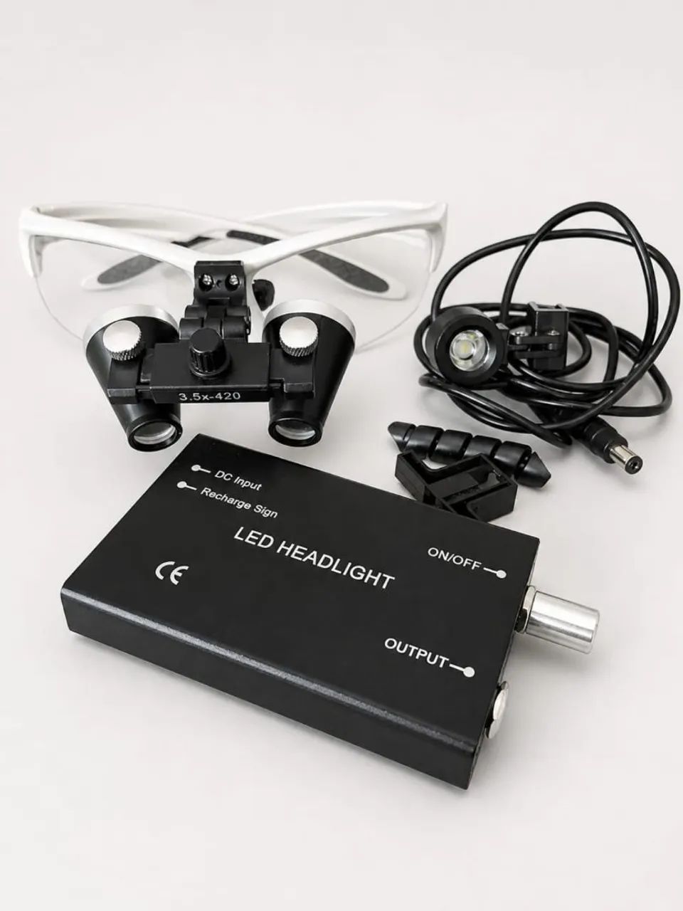 Óculos binocular 3.5X com iluminador LED