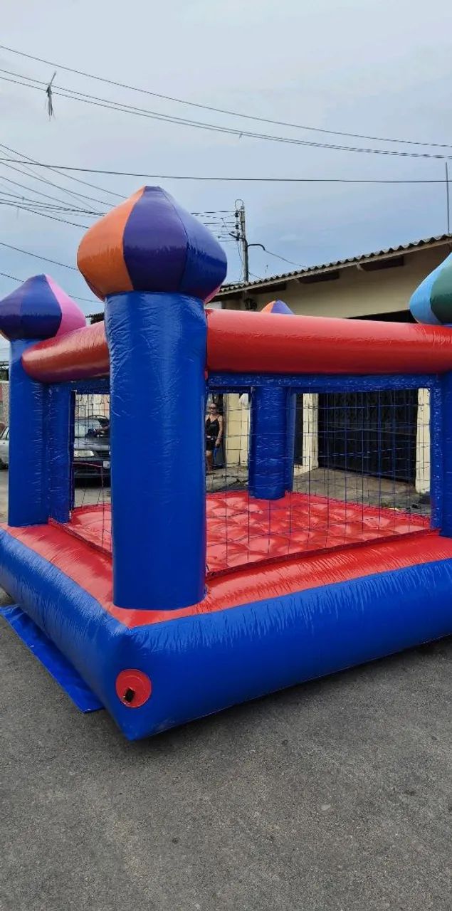 CASTELINHO INFLÁVEL - ALUGUEL