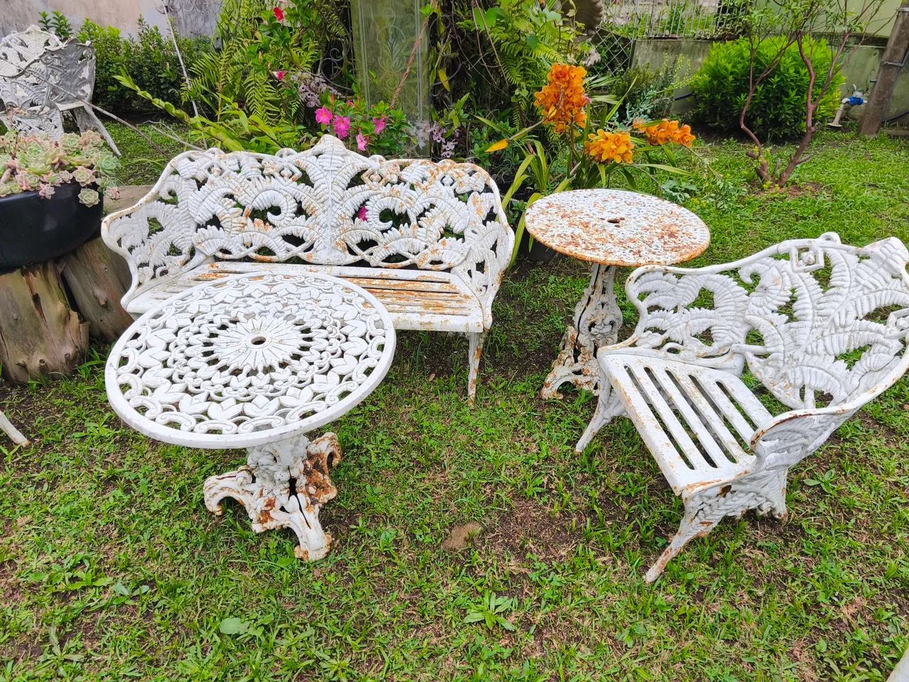 Conjunto de sofá com poltronas ferro fundido  - Foto 3