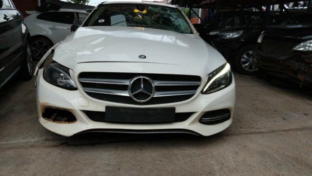 Sucata Mercedes C180 2015 Gasolina 156 cvs - Foto 2