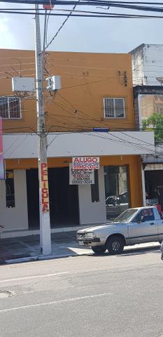Aluga loja comercial 300m2 térreo, px. Igrej.Fatima antigo Cenários Recepção