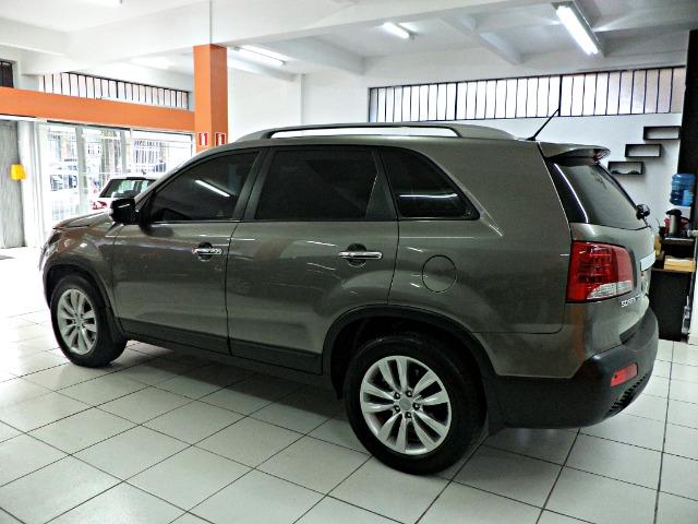 Kia Motors - Sorento 3.5 + Teto Solar - Foto 7