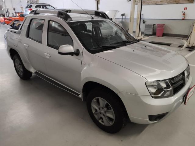 RENAULT DUSTER OROCH 2.0 16V HI-FLEX DYNAMIQUE AUTOMÁTICO