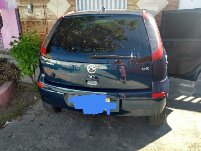 Vendo Corsa Hatch já emplacado