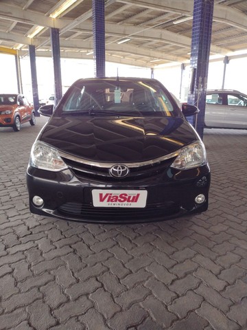 TOYATA ETIOS 1.5 XLS